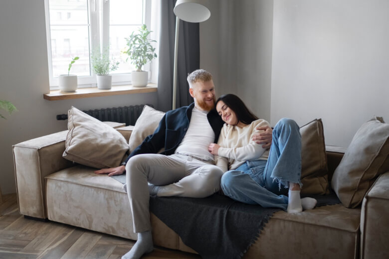 Jak zařídit malý obývák, aby působil větší!