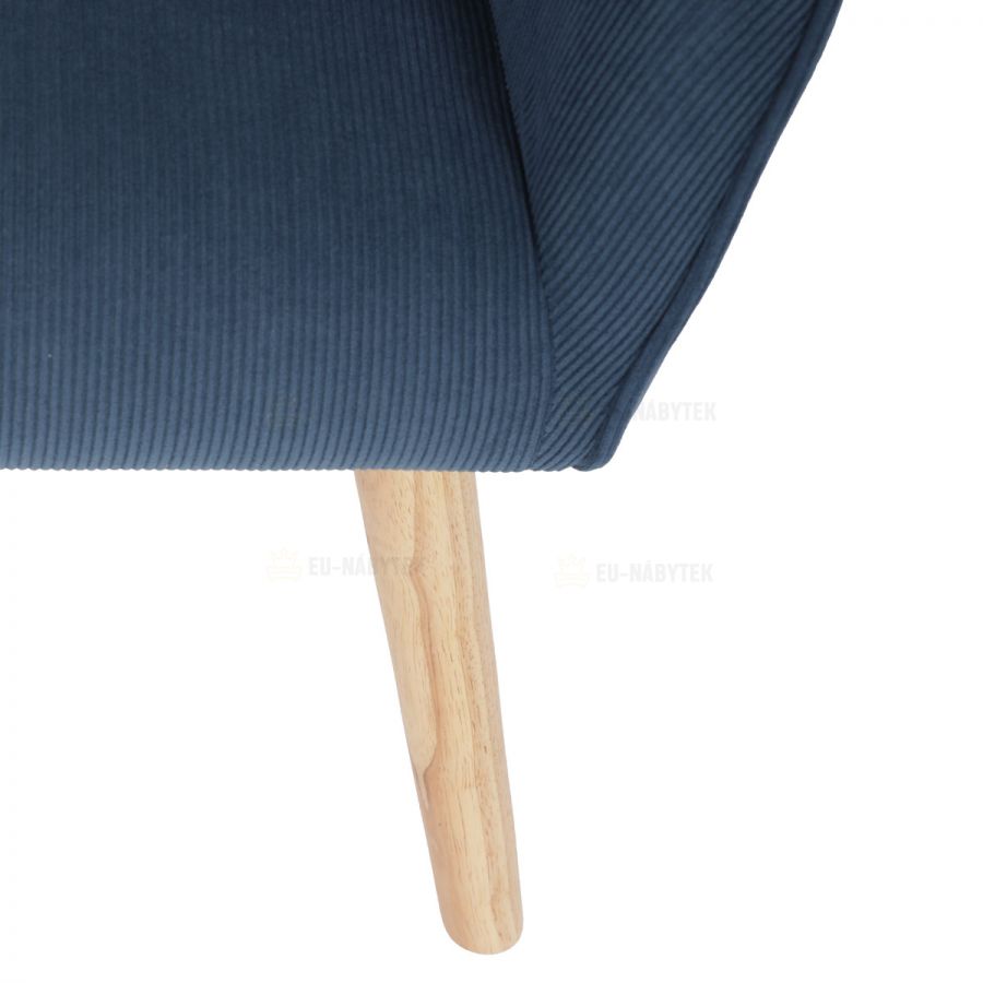 Křeslo, potah modrá manšestrová látka, dřevěné nohy, masiv kaučukovník