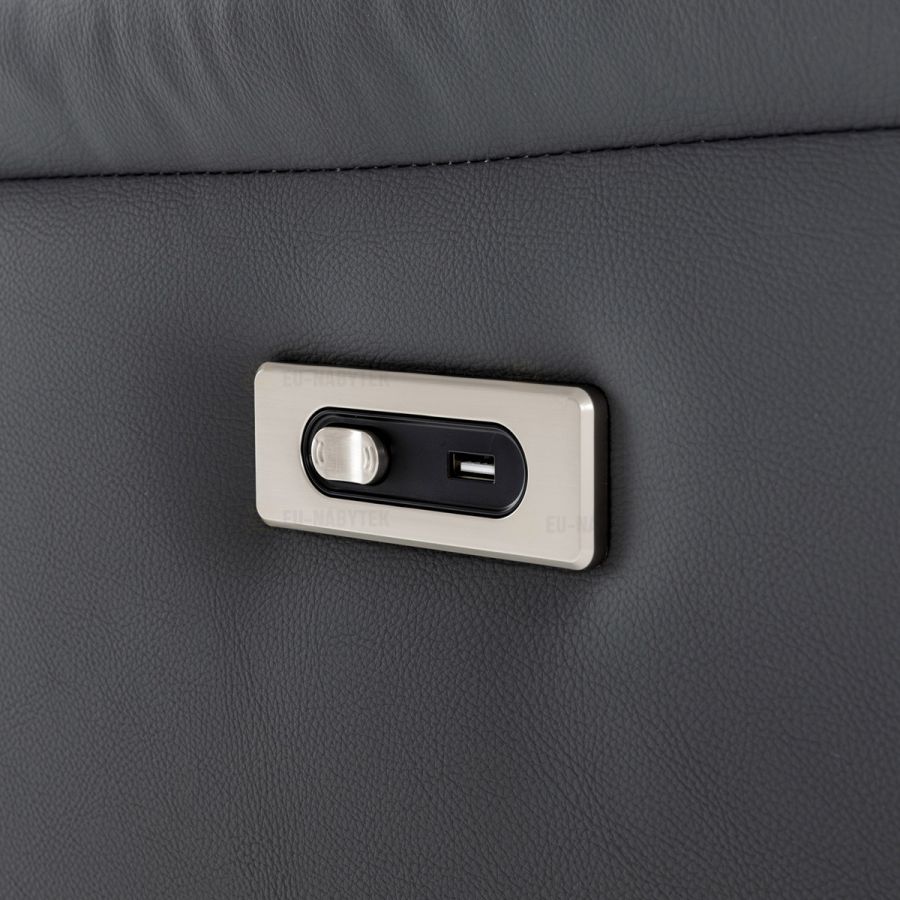 TV křeslo s elektrickým polohováním, zabudované ovládání, USB-A, šedá ekokůže