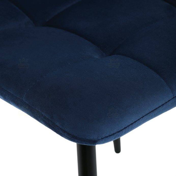 Židle jídelní, modrá sametová látka, nohy černý kov